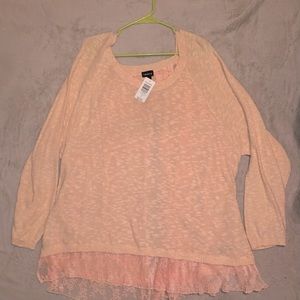 Torrid Blush long sleeve with tulip back and pleats
